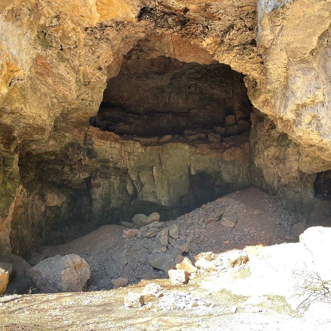 Blick in die Zechsteinhöhle Weisse Kuhle in Marsberg.