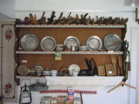 Vitrine im Kaulbach-Haus, Museum Bad Arolsen