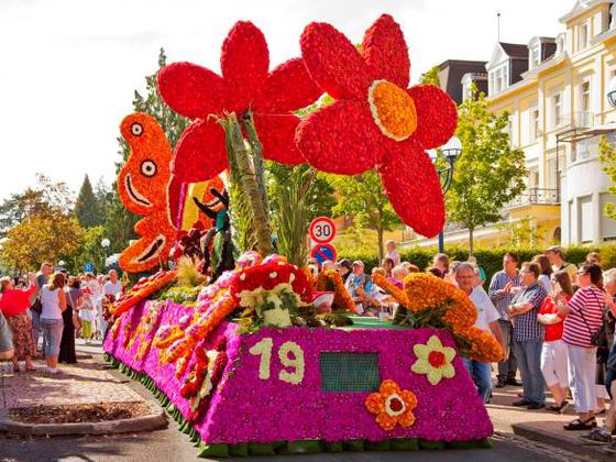 Der Blumenkorso in Bad Wildungen ist ein Fest für die Sinne 