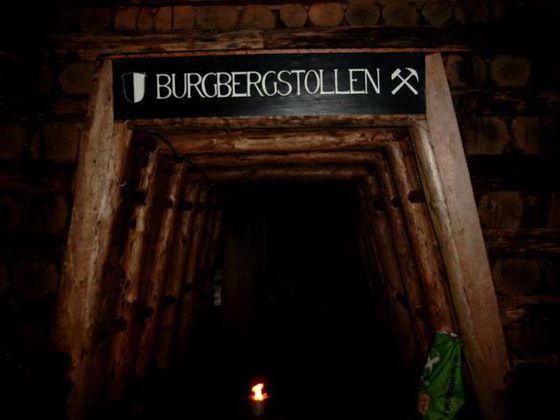 Im Burgbergstollen in Battenberg