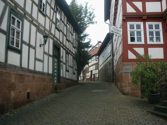 Die Gasse zur Burg in Gemünden (Wohra) 