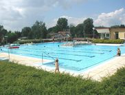 Gemünden Schwimmbad Hauptbecken