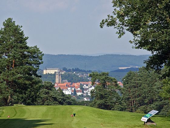 Stadtansicht vom Golfplatz des Golfclub Bad Wildungen