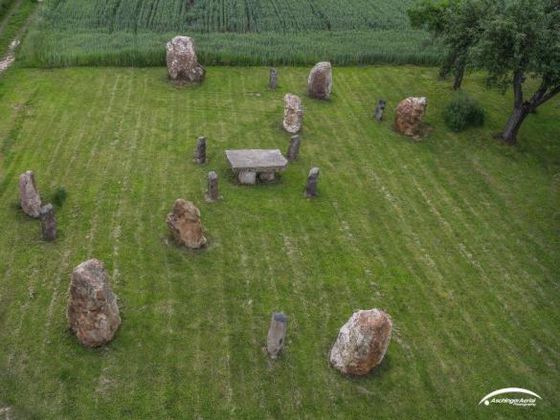 Zum Schluss der Wanderung können die Teilnehmer direkt an den Druidensteinen an einem keltischen Sonnenwendorakel teilnehmen