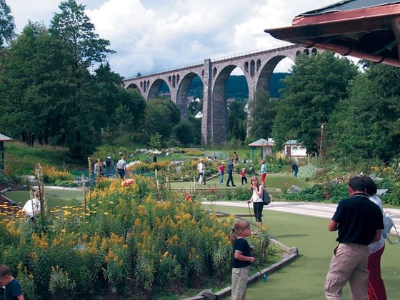 Willingen Abenteuergolf am Viadukt