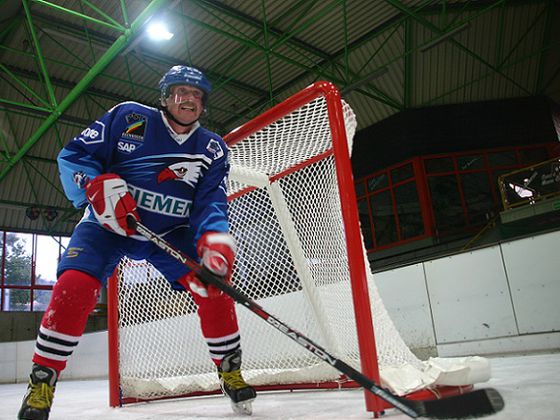 Gelegentlich ist die Willinger Eissporthalle Schauplatz für echte Eishockey-Turniere